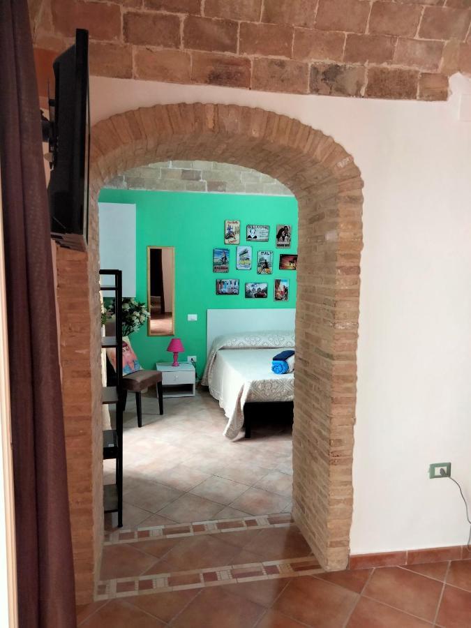 לנצ'יאנו B&B Il Battocchio מראה חיצוני תמונה