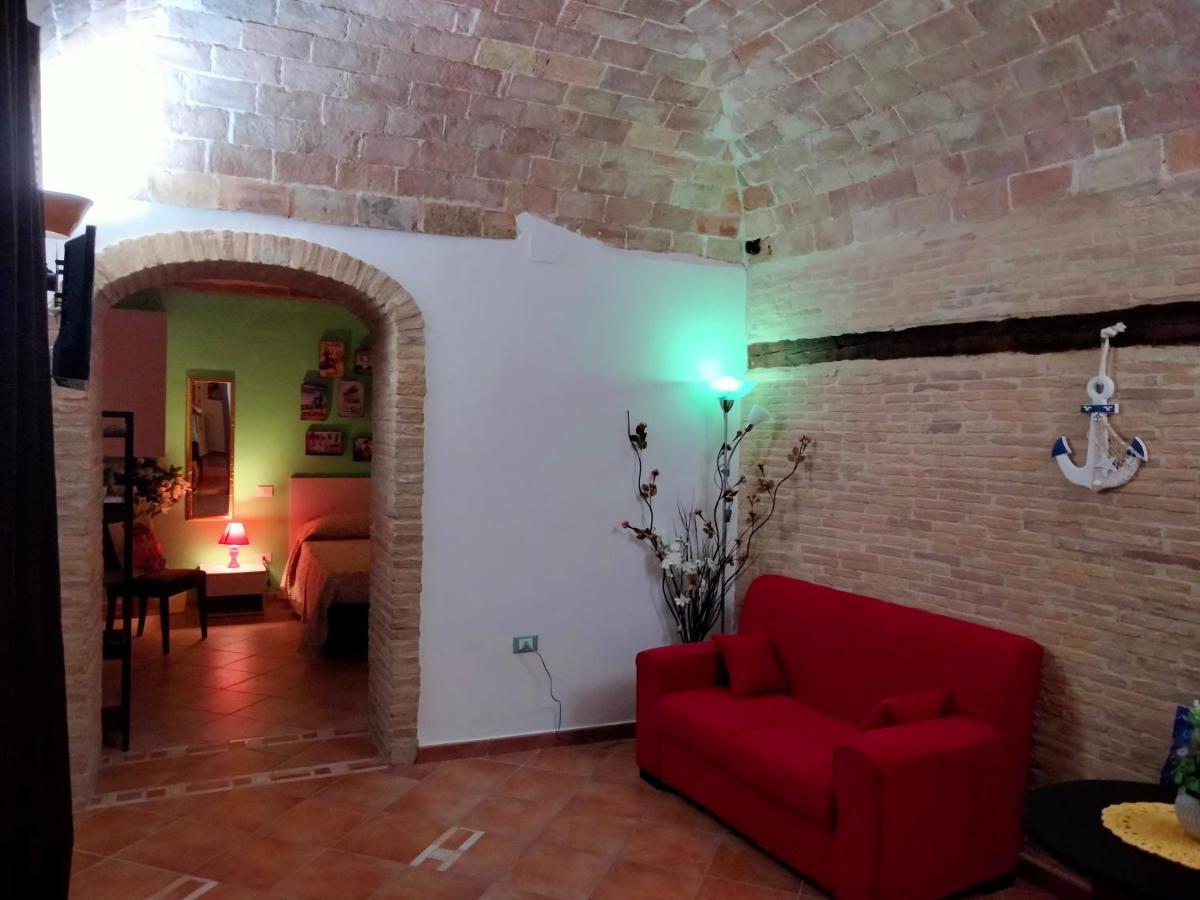 לנצ'יאנו B&B Il Battocchio מראה חיצוני תמונה